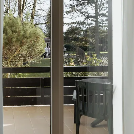 The Resting Place מלון למגו