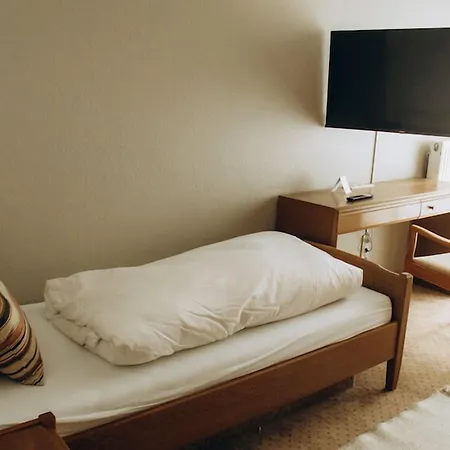 酒店 The Resting Place