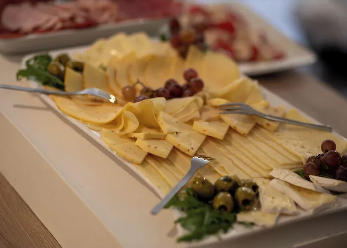 The Resting Place מלון למגו